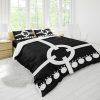 Bartholomew Kuma One Piece set mockup side - One Piece EU Store